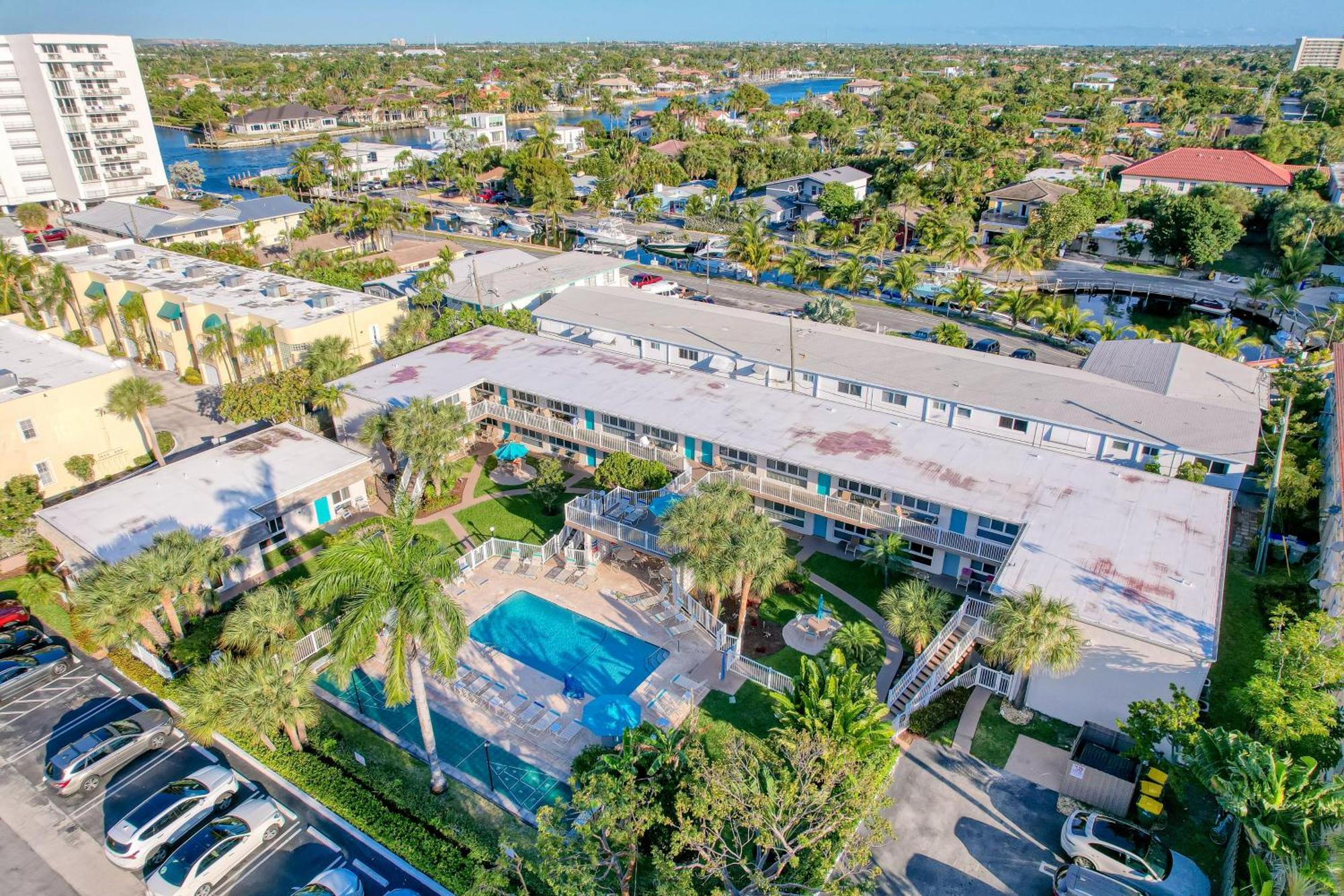 Floranada Condos Помпано Бич Номер фото