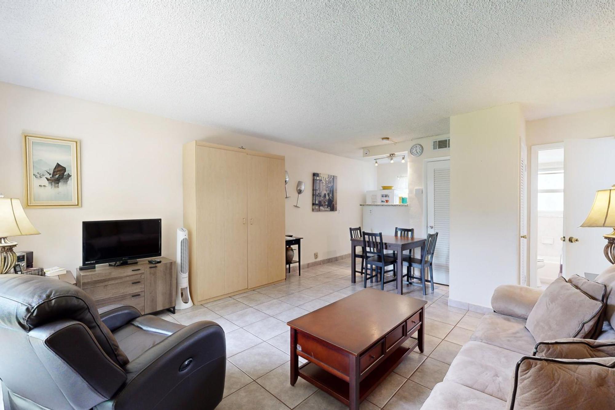 Floranada Condos Помпано Бич Номер фото